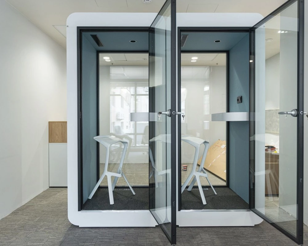 Акустическая кабина LWOP ONE (задняя стенка стекло)